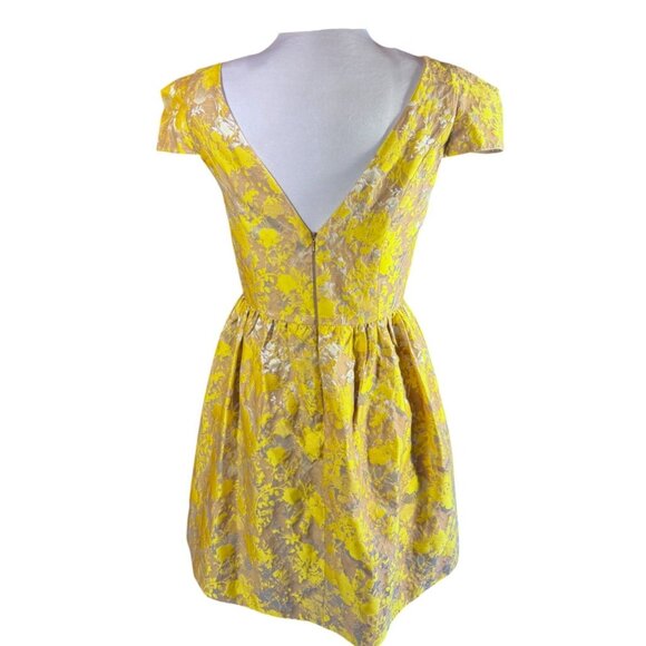 Yellow & Silver Floral Cap Sleeve Dress By Minuet S V-Neck Back Zipper - Picture 3 of 9